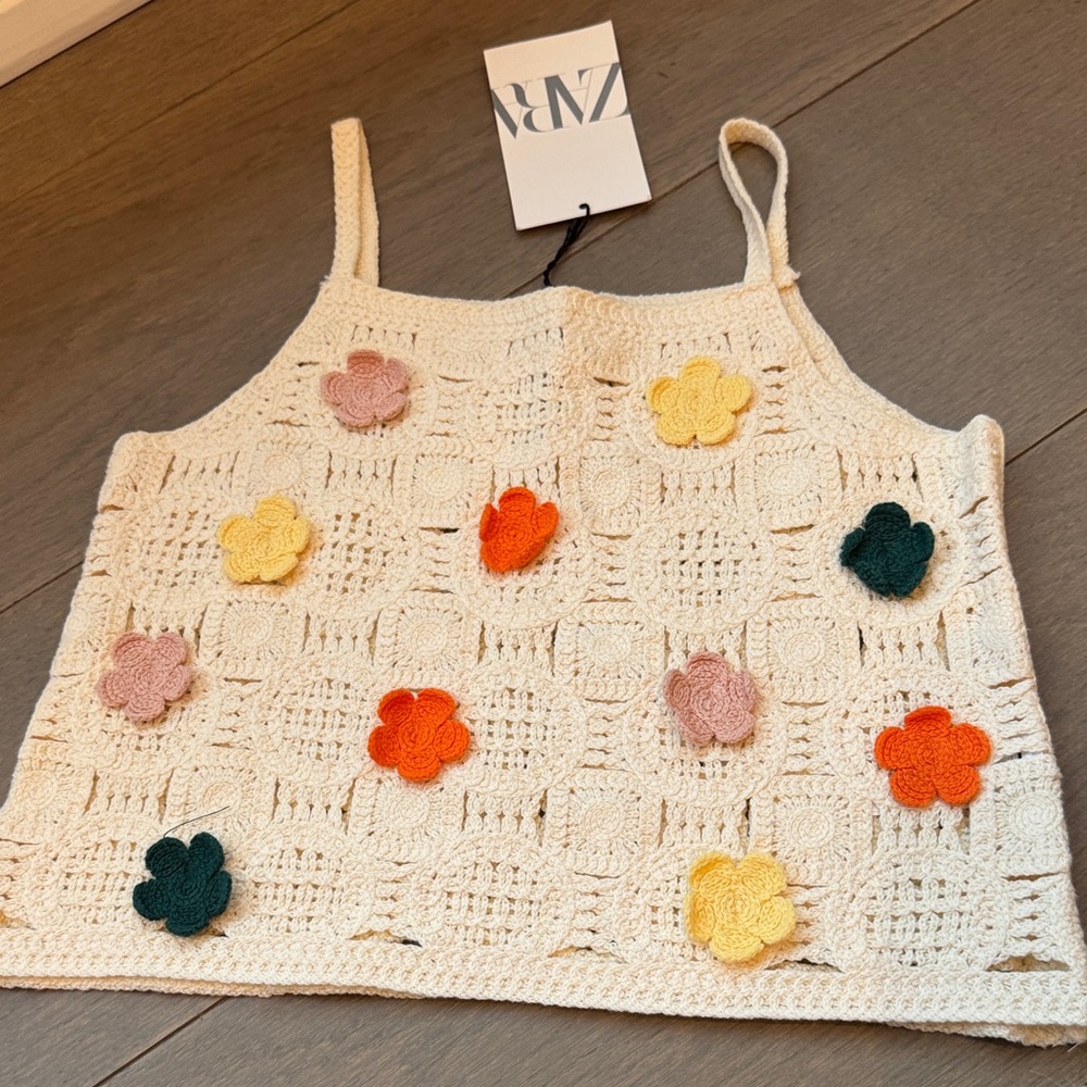 Zara Girls Boho Crochet Knit Sleeveless Tank Top Floral, Size 9-10, Tan